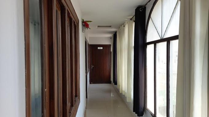 Hotel Silver Sand Multan Exteriör bild